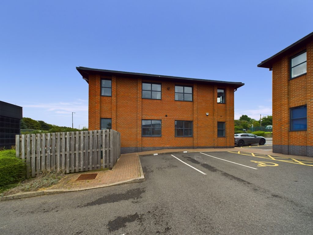 Office for sale in Keys Road, Alfreton DE55, £215,000