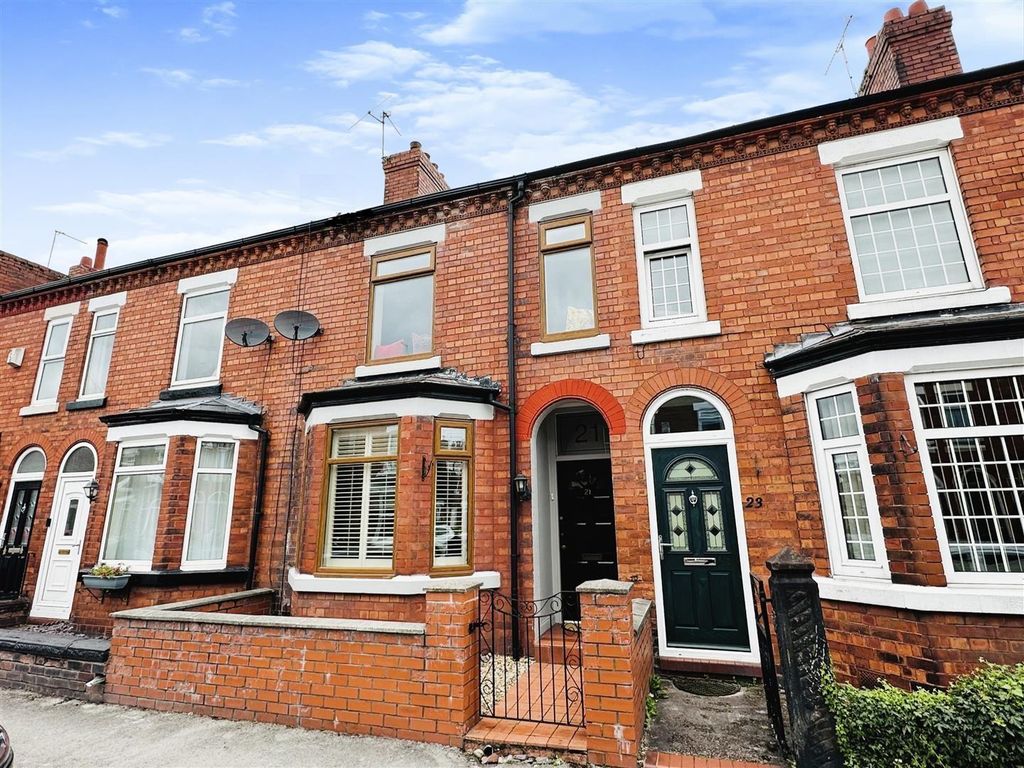 2 bed terraced house for sale in Water Street, Northwich CW9, £185,000