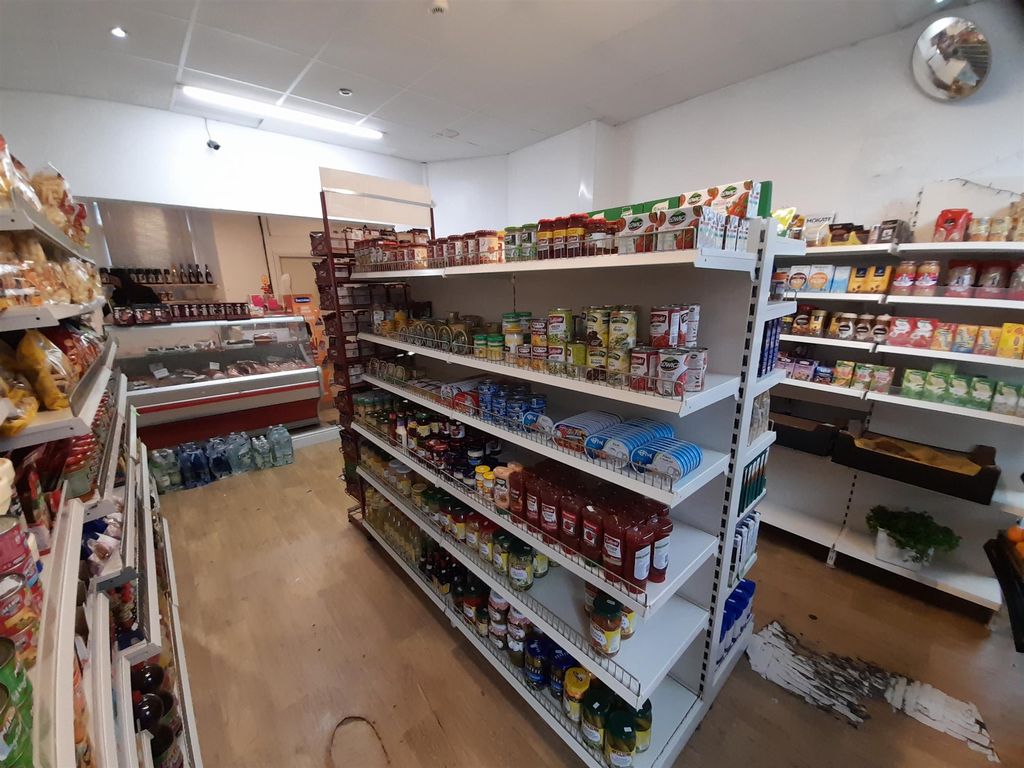 Retail premises for sale in Off License & Convenience LA23, Bowness-On-Windermere, Cumbria, £30,000