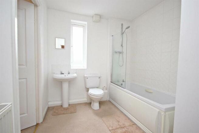 2 bed flat for sale in Monument Court, Durham DH1, £210,000