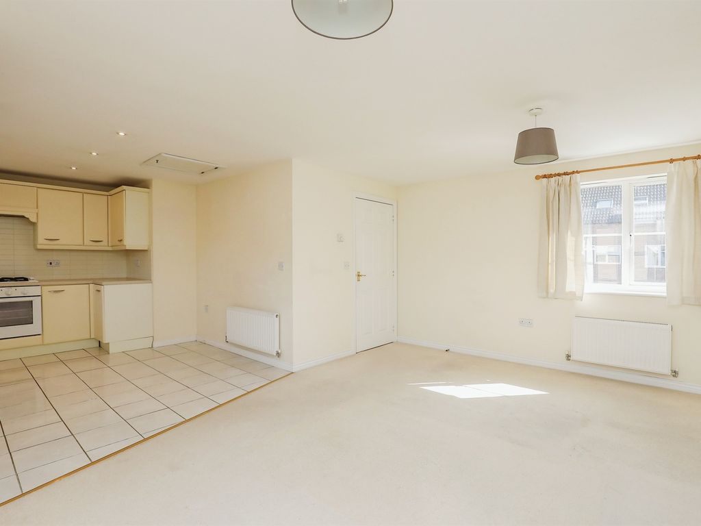 1 bed flat for sale in Cygnet Road, Dereham NR19, £150,000