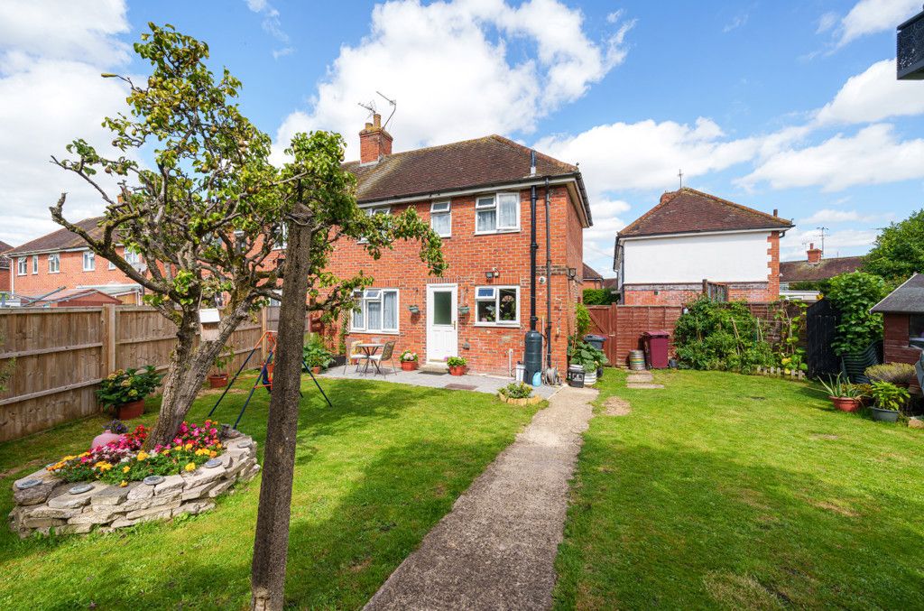 3 bed semi-detached house for sale in Stratton Gardens, Reading, Berkshire RG2, £325,000