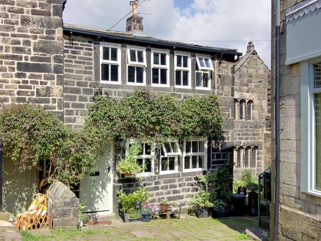 2 bed terraced house for sale in 40 Towngate, Heptonstall, Hebden Bridge HX7, £290,000