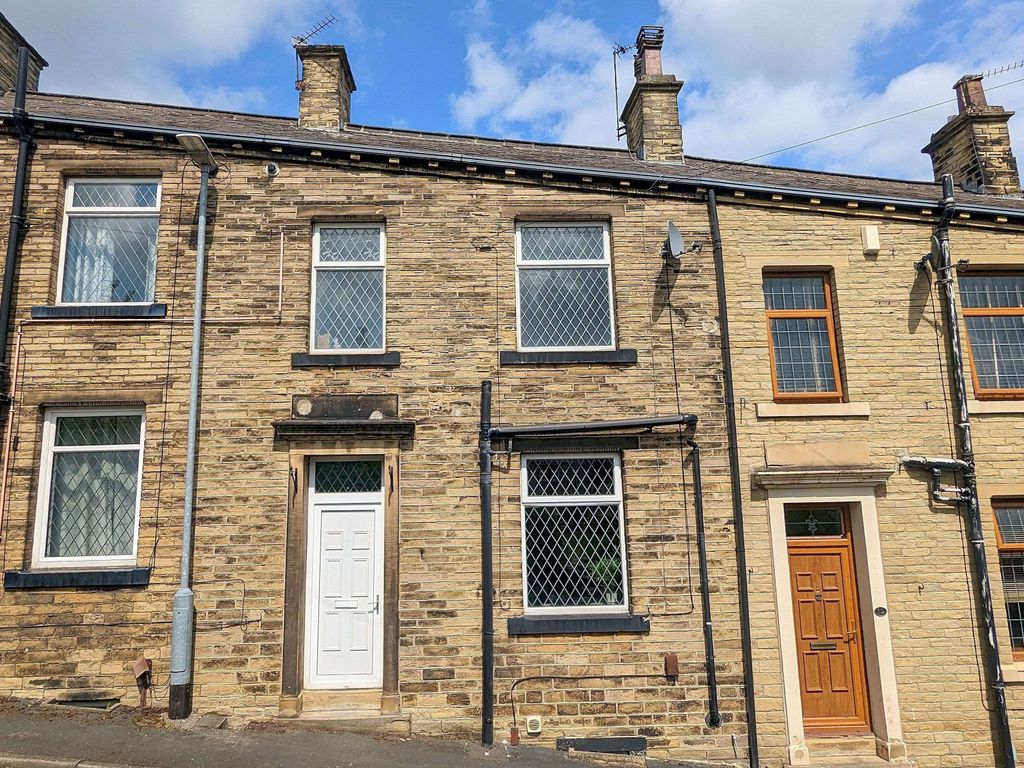 2 bed terraced house for sale in Firth Avenue, Brighouse HD6, £119,950