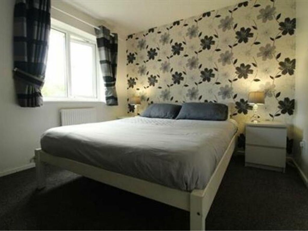 3 bed detached house for sale in Magna Porta Gardens, Llantarnam NP44, £290,000