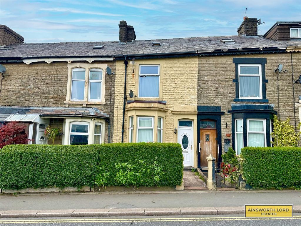 4 bed terraced house for sale in Redearth Road, Darwen BB3, £109,950