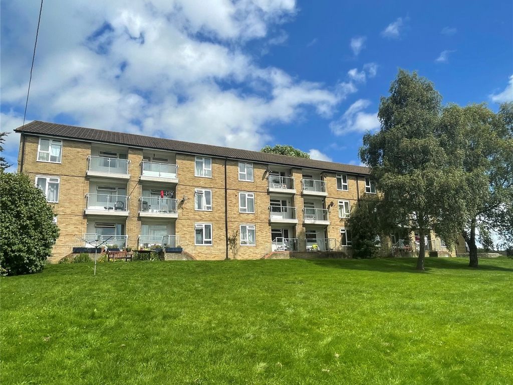 1 bed flat for sale in Mathews Way, Stroud, Gloucestershire GL5, £115,000