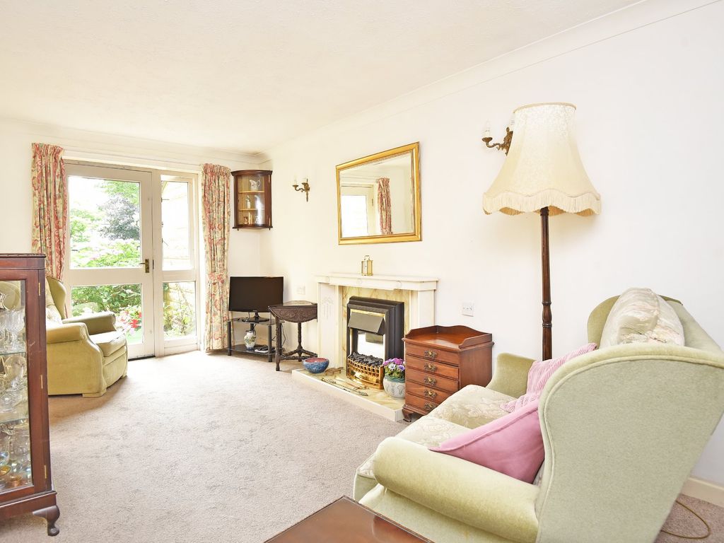 1 bed flat for sale in The Adelphi, Cold Bath Road, Harrogate HG2, £110,000