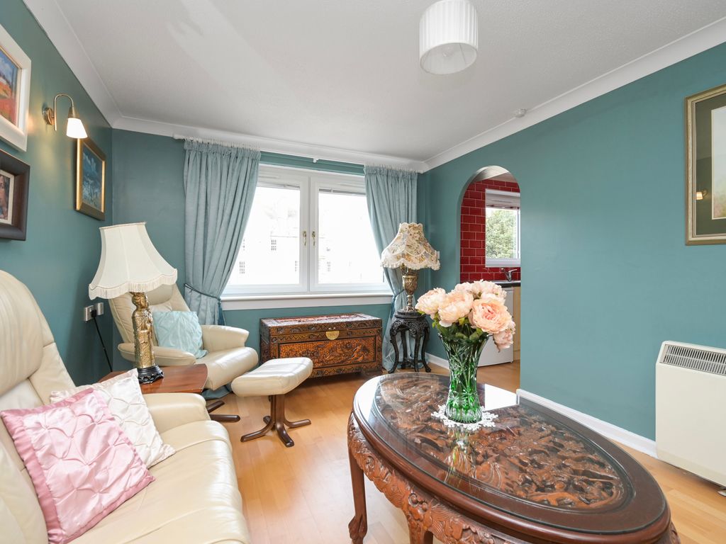1 bed flat for sale in Flat 30, 39 East Crosscauseway, Edinburgh EH8, £105,000