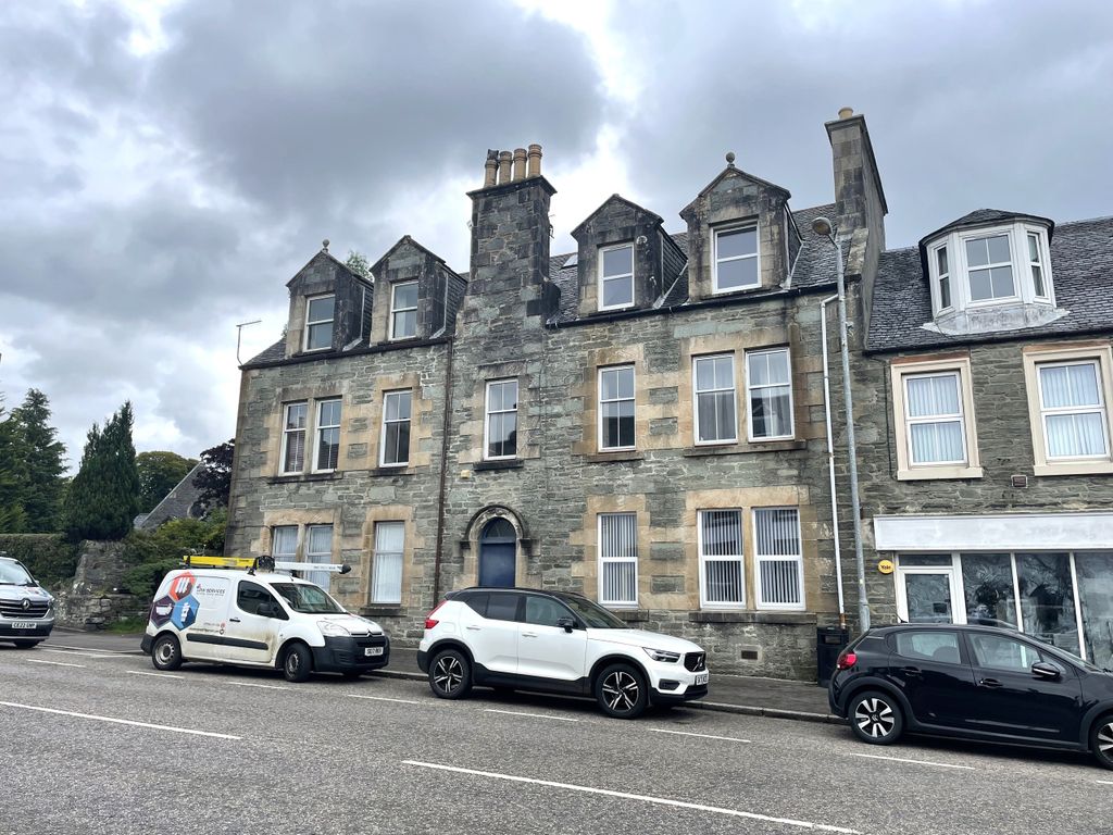 1 bed flat for sale in Clydesdale Buildings, Argyll Street, Lochgilphead, Argyll PA31, £39,000