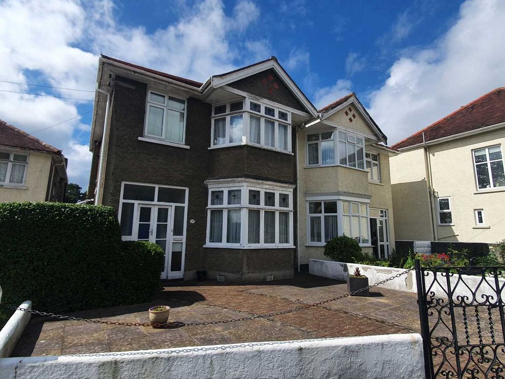3 bed semi-detached house for sale in Plas Avenue, Llangawsai SY23, £320,000
