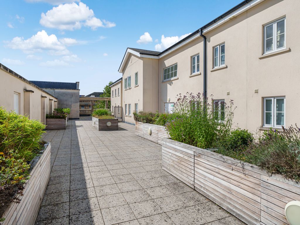 1 bed flat for sale in New Marchants Passage, Bath, Somerset BA1, £269,500