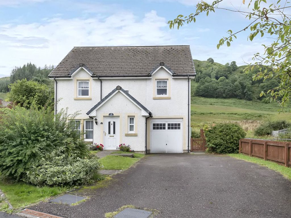 4 bed detached house for sale in 