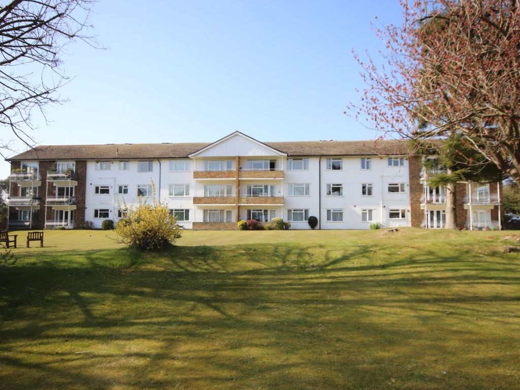 2 bed flat for sale in Birkdale, Bexhill-On-Sea TN39, £249,950