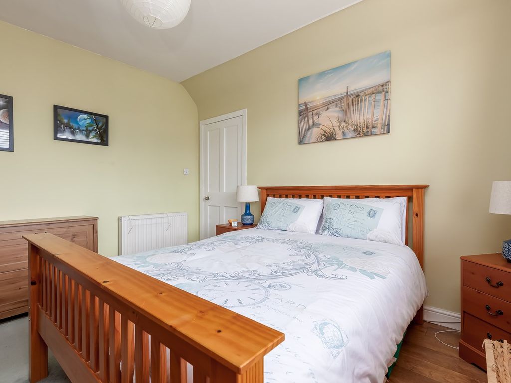 3 bed semi-detached house for sale in Crewe Road North, Crewe, Edinburgh EH5, £289,995