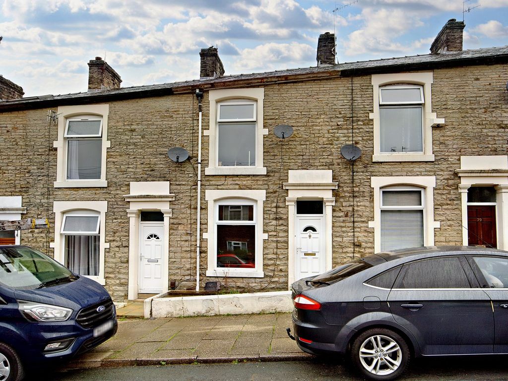 2 bed terraced house for sale in Snape Street, Darwen BB3, £98,000