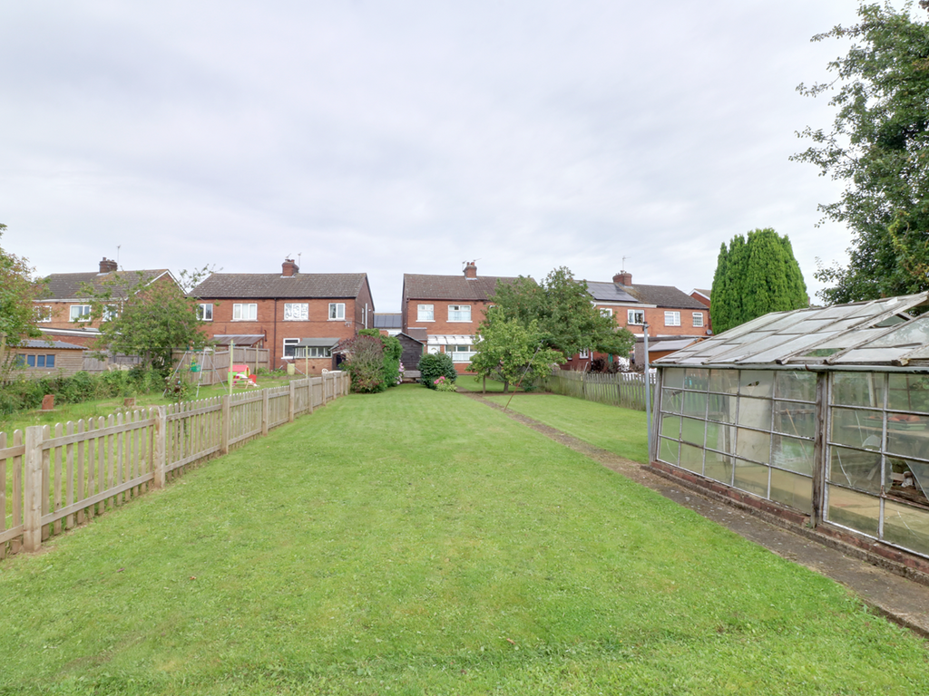 3 bed semi-detached house for sale in Avon Road, Scunthorpe DN16, £110,000