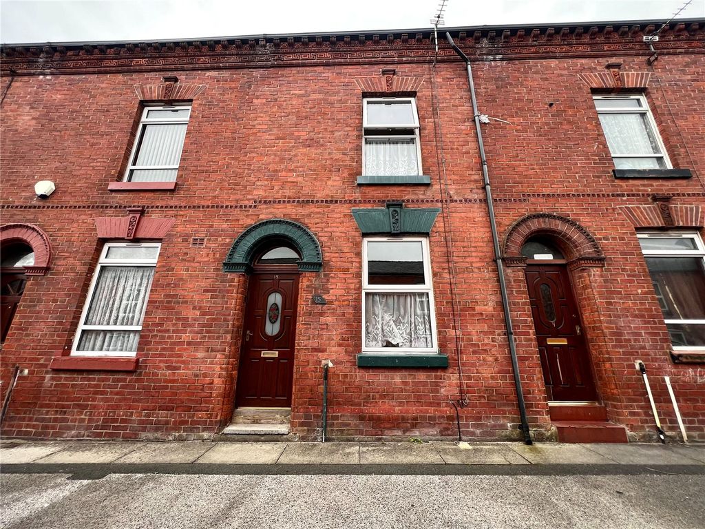4 bed terraced house for sale in Jauncey Street, Bolton, Greater Manchester BL3, £135,000