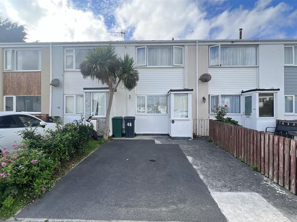 2 bed terraced house for sale in Pendragon Crescent, Newquay TR7, £215,000