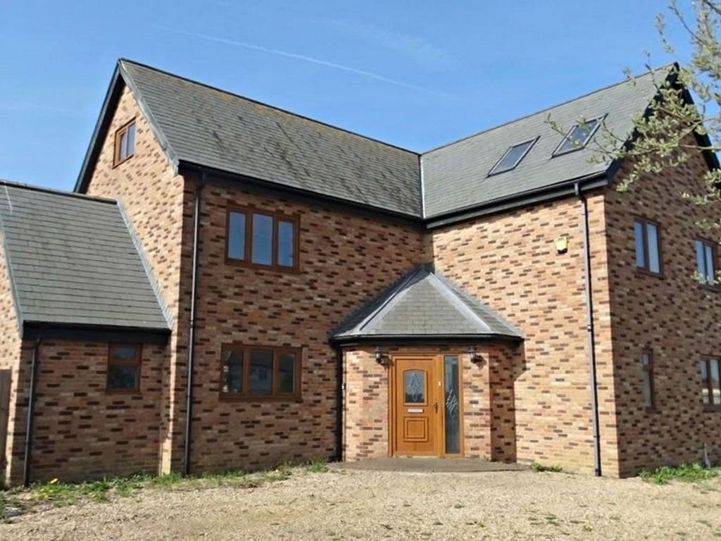 Commercial property for sale in 24 Doddington Road, Chatteris, Cambridgeshire PE16, £750,000