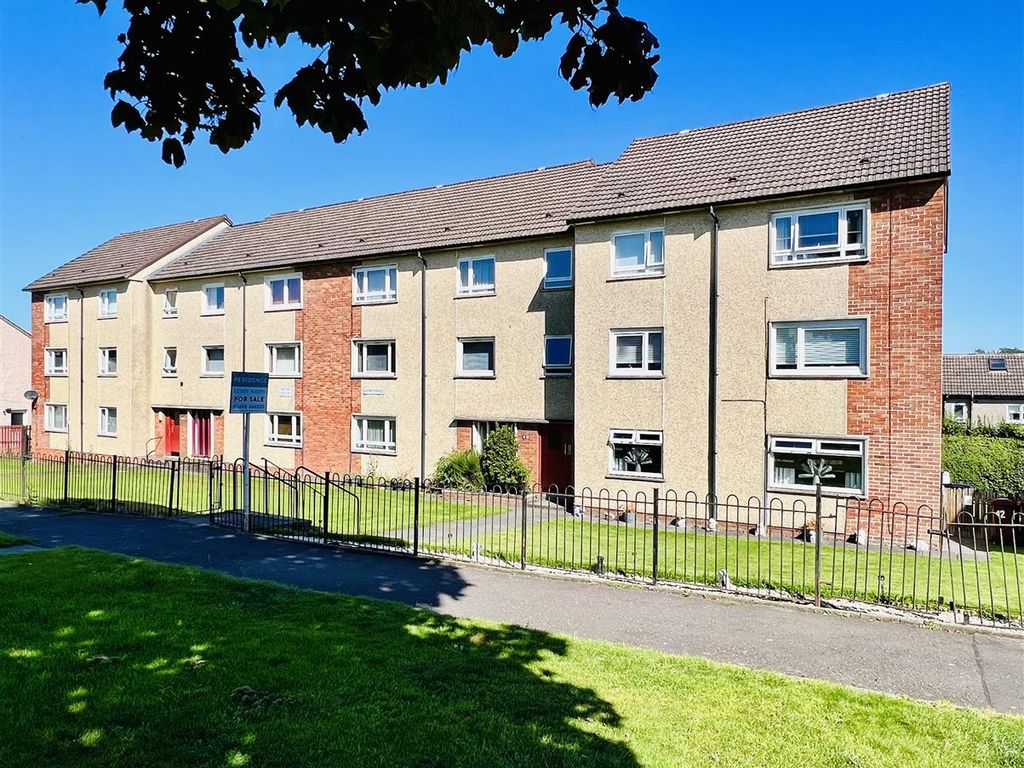 2 bed flat for sale in Appin Terrace, Hamilton ML3, £54,995