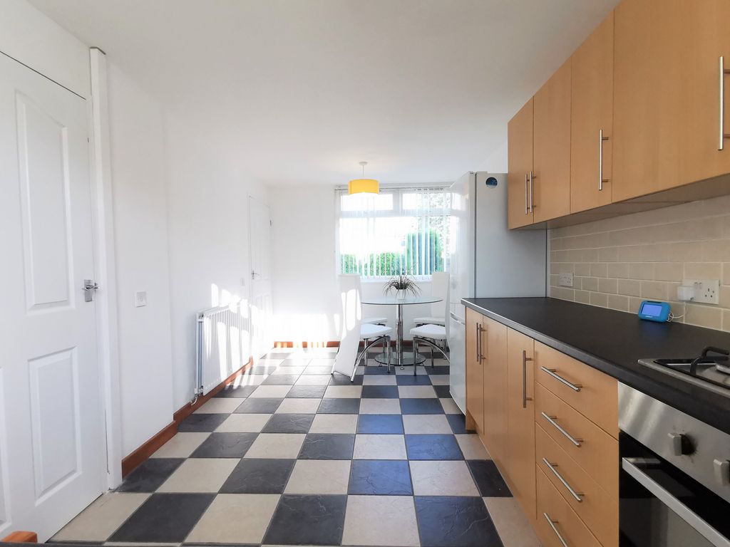 4 bed terraced house for sale in Penfolds, Halton Brook, Runcorn WA7, £160,000