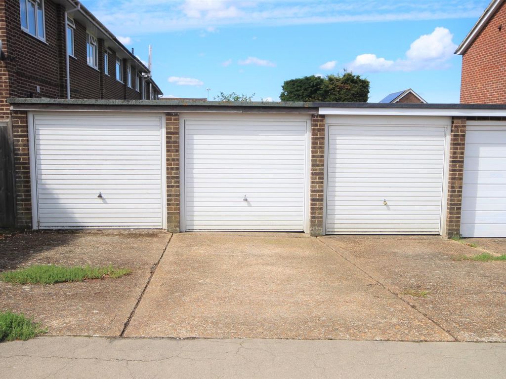 Parking/garage for sale in Undermill Road, Upper Beeding, Steyning BN44, £30,000