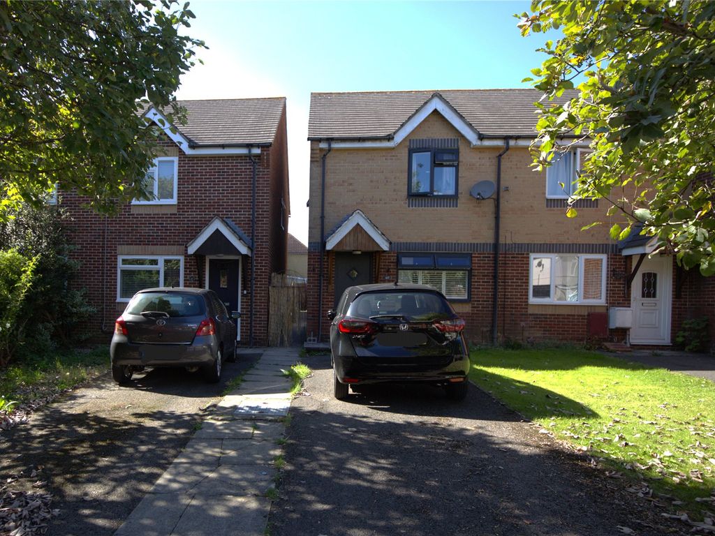 2 bed semi-detached house for sale in Cropthorne Road, Horfield, Bristol BS7, £315,000