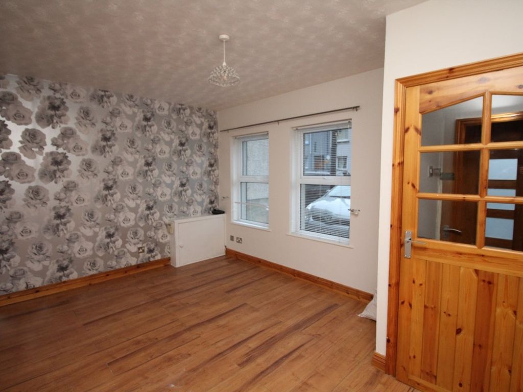 2 bed flat for sale in Queen Street, Carrickfergus BT38, £67,000