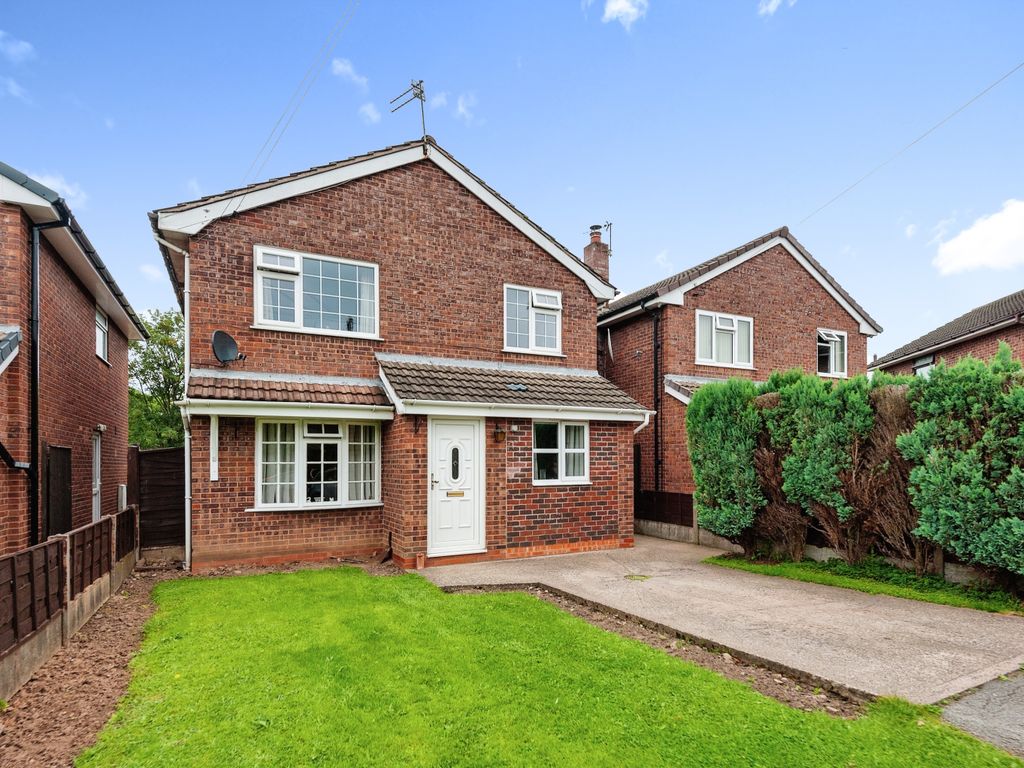 4 bed detached house for sale in St. Andrews Close, Rudheath, Northwich, Cheshire CW9, £300,000