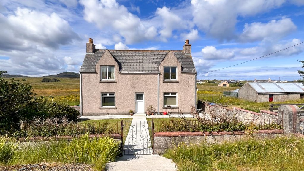 3 bed detached house for sale in New Shawbost, Isle Of Lewis HS2, £185,000
