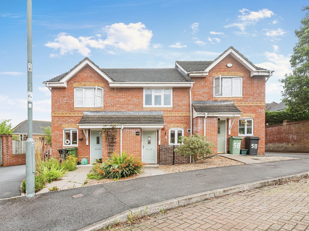 2 bed terraced house for sale in Oceana Crescent, Beggarwood, Basingstoke RG22, £325,000
