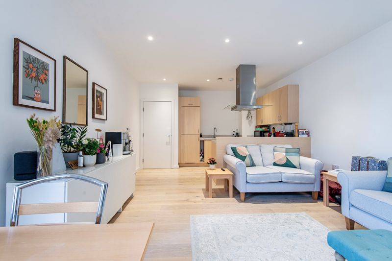 1 bed flat for sale in Bardsley Lane, London SE10, £212,500