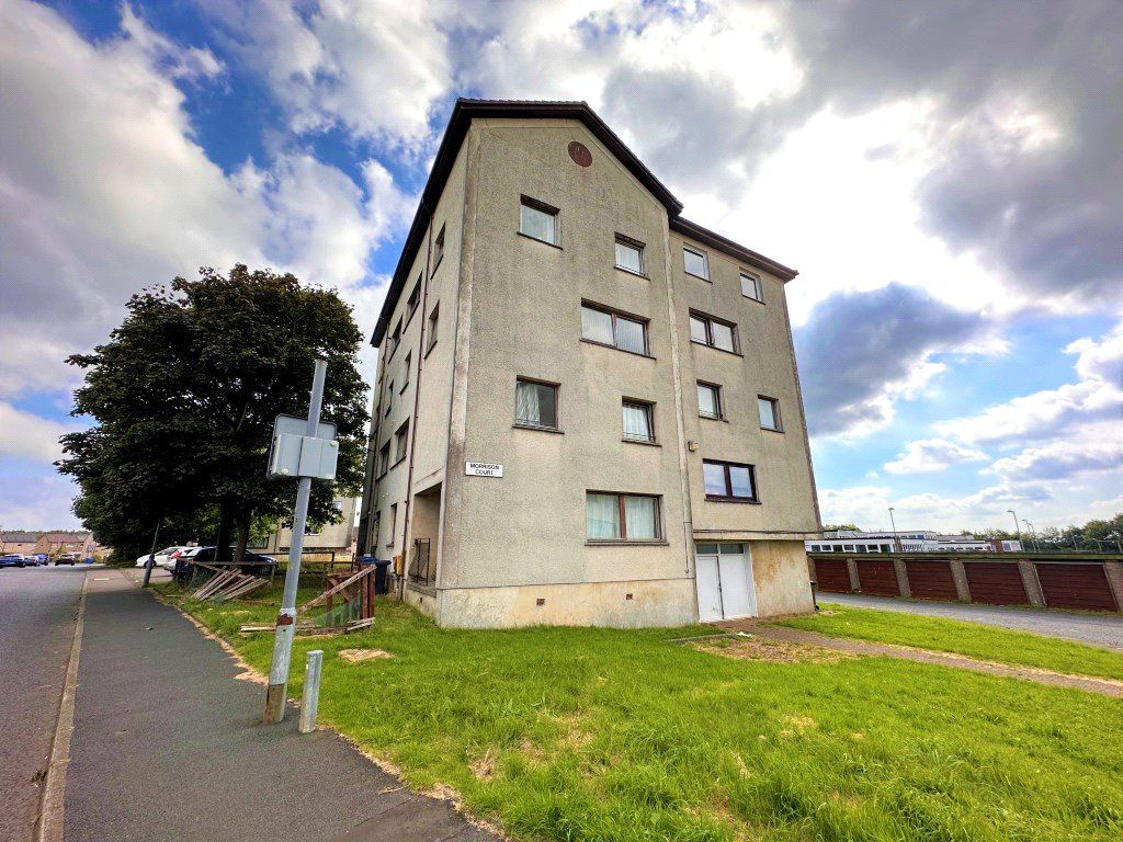 1 bed flat for sale in Morrison Court, Stevenson, North Ayrshire KA20, £18,000