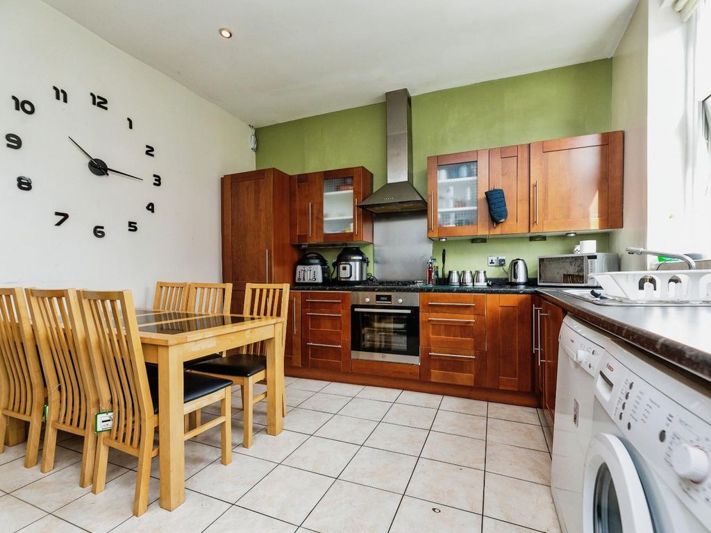 3 bed terraced house for sale in Parson Cross Road, Birley Carr S6, £155,000