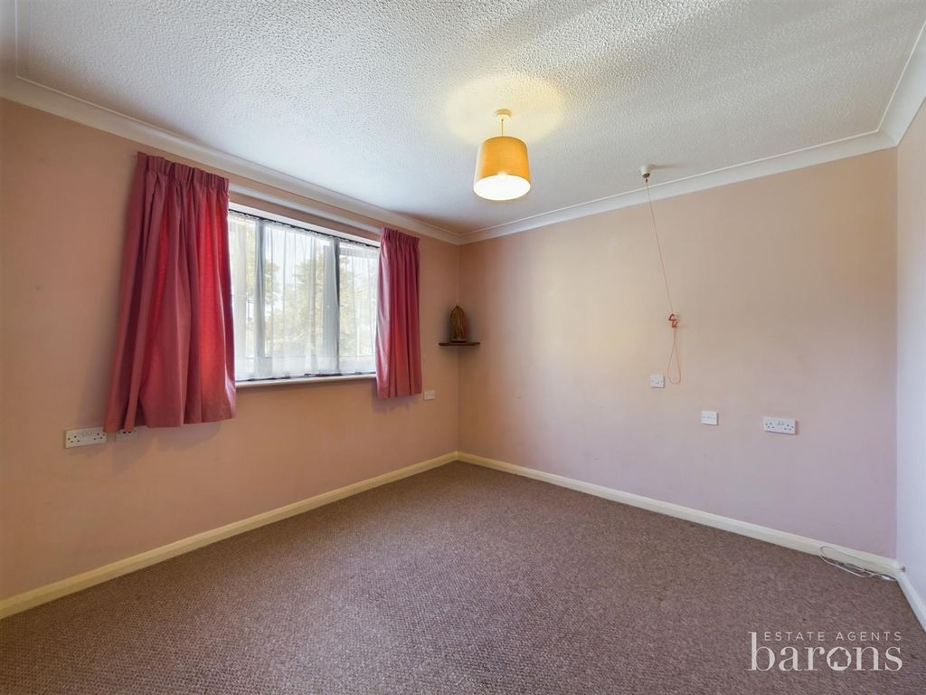 2 bed property for sale in Gershwin Court, Brighton Hill, Basingstoke RG22, £150,000