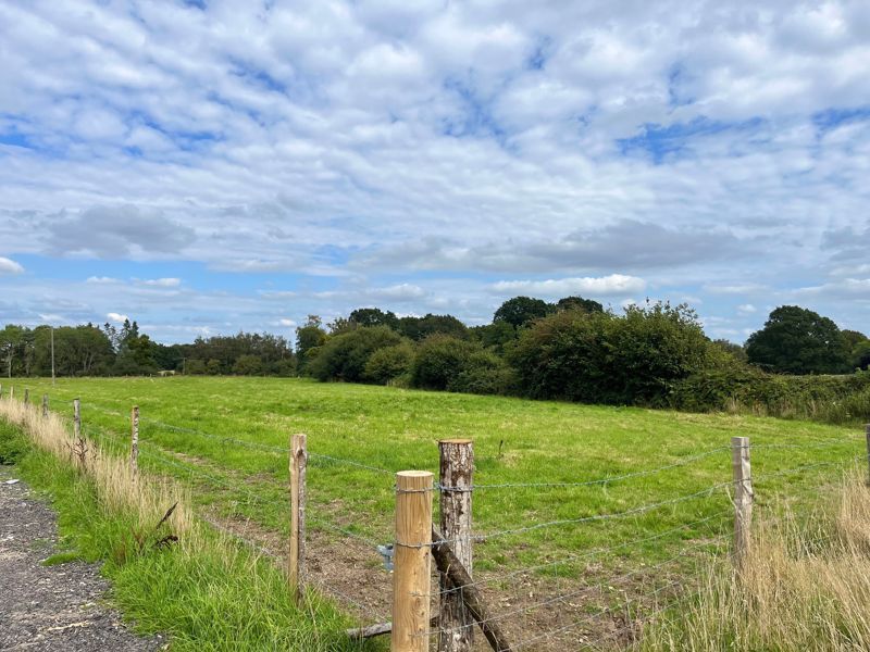 Land for sale in Kings Lane, Coldwaltham, Pulborough RH20, £85,000