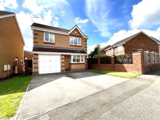 3 bed detached house for sale in Parklands View, Aston, Sheffield S26, £300,000
