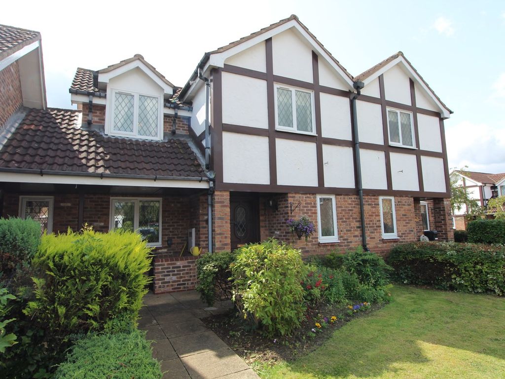 2 bed terraced house for sale in The Hawthorns, Lutterworth LE17, £189,950