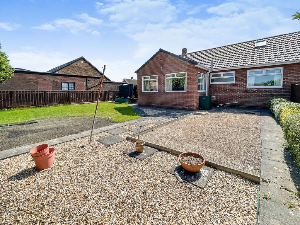 3 bed bungalow for sale in Oakham Drive, Durham DH1, £200,000