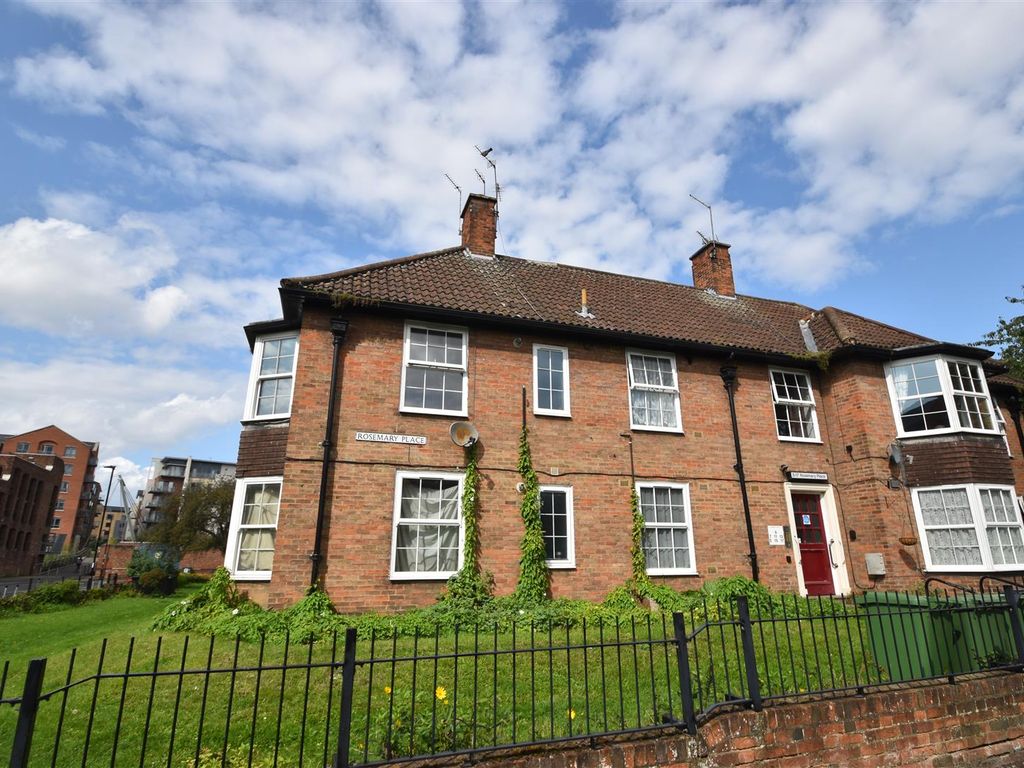 2 bed flat for sale in Rosemary Place, York YO1, £192,000