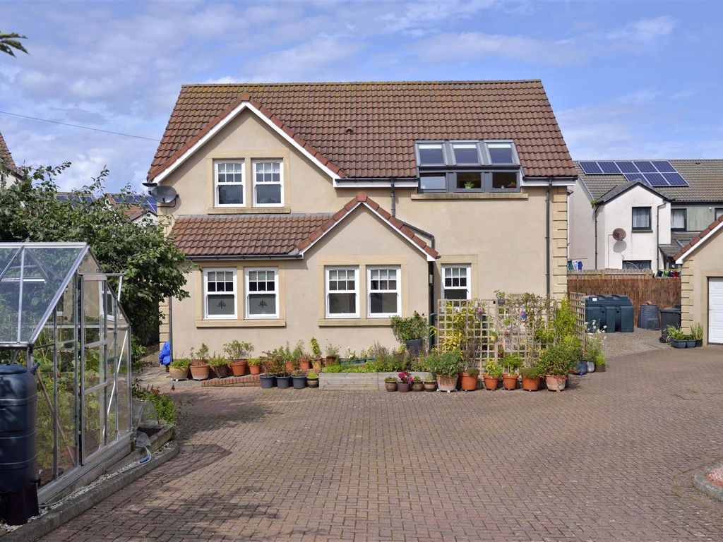 3 bed detached house for sale in Acredale Road, Eyemouth TD14, £275,000