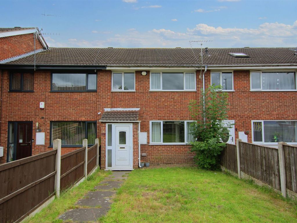 3 bed terraced house for sale in Freemantle Walk, Nottingham NG5, £140,000