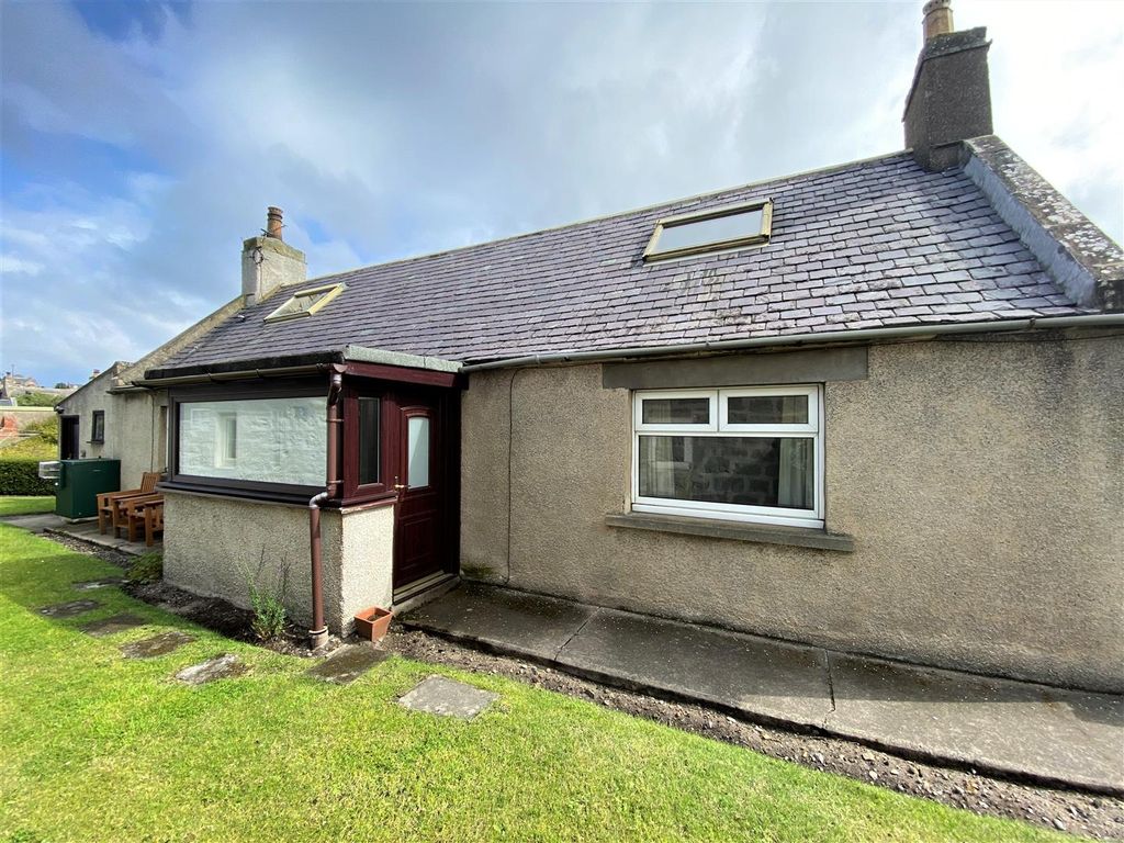 2 bed cottage for sale in Seatown, Lossiemouth IV31, £175,000