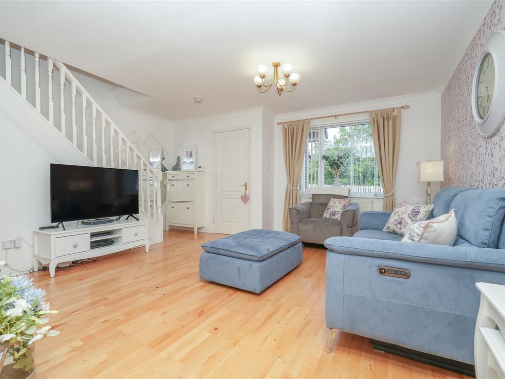 4 bed detached house for sale in School Road, Morningside, Wishaw ML2, £240,000