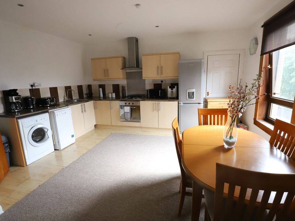1 bed flat for sale in Cocklaw Street, Kelty KY4, £79,500
