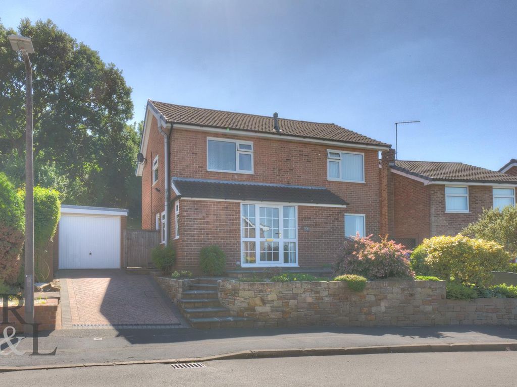 4 bed detached house for sale in Saxon Way, Cotgrave, Nottingham NG12, £325,000