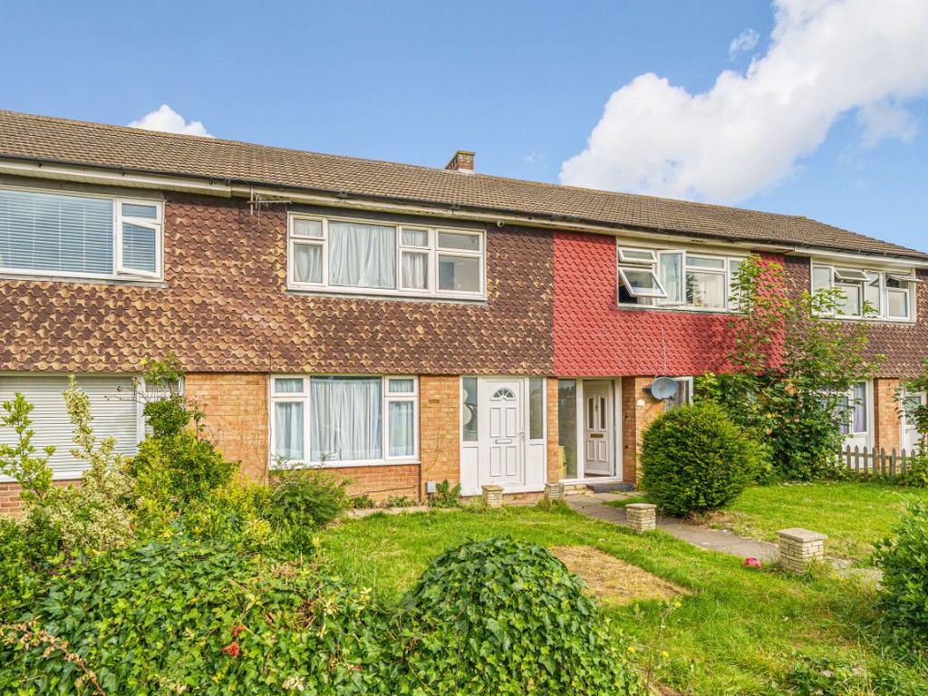 4 bed terraced house for sale in Balliol Road, Kempston, Bedford MK42, £260,000