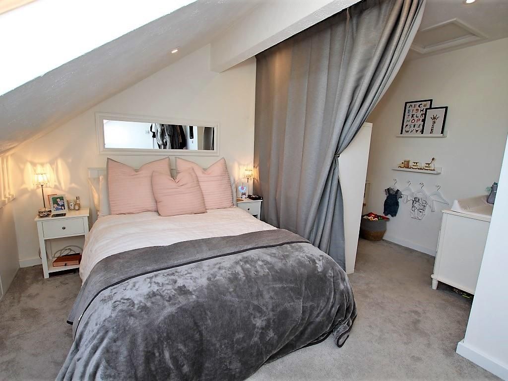 1 bed property for sale in Lamorna Crescent, Tilehurst, Reading RG31, £245,000
