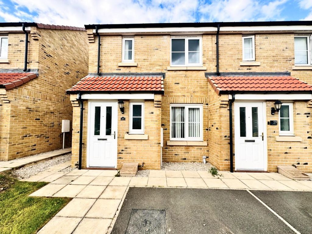 2 bed end terrace house for sale in Orchard Drive, Sherburn In Elmet, Leeds LS25, £200,000